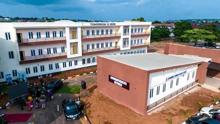 Smart Schools: Enugu Govt Sacks Contractor Over Substandard Project.
