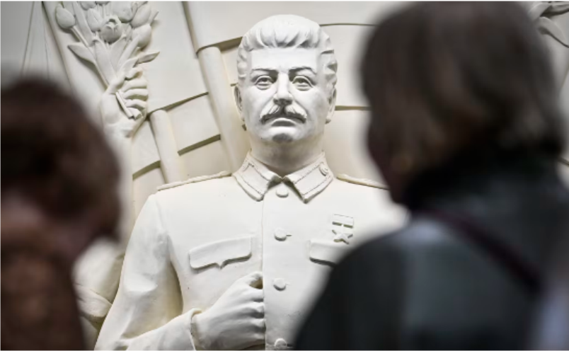 New Stalin Monument in Moscow Subway Stirs Debate