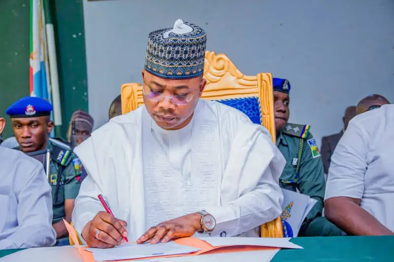 Kogi employs 1,050 hunters, absolves vigilantes into civil service